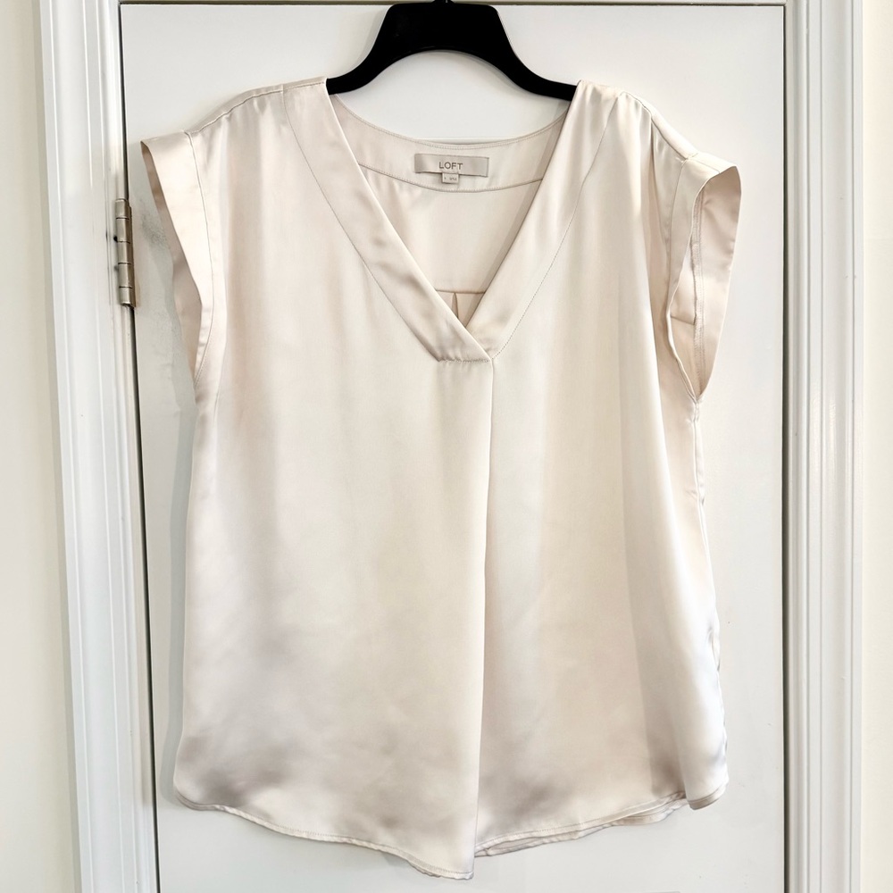 LOFT Cap Sleeve Satin Blouse Size L